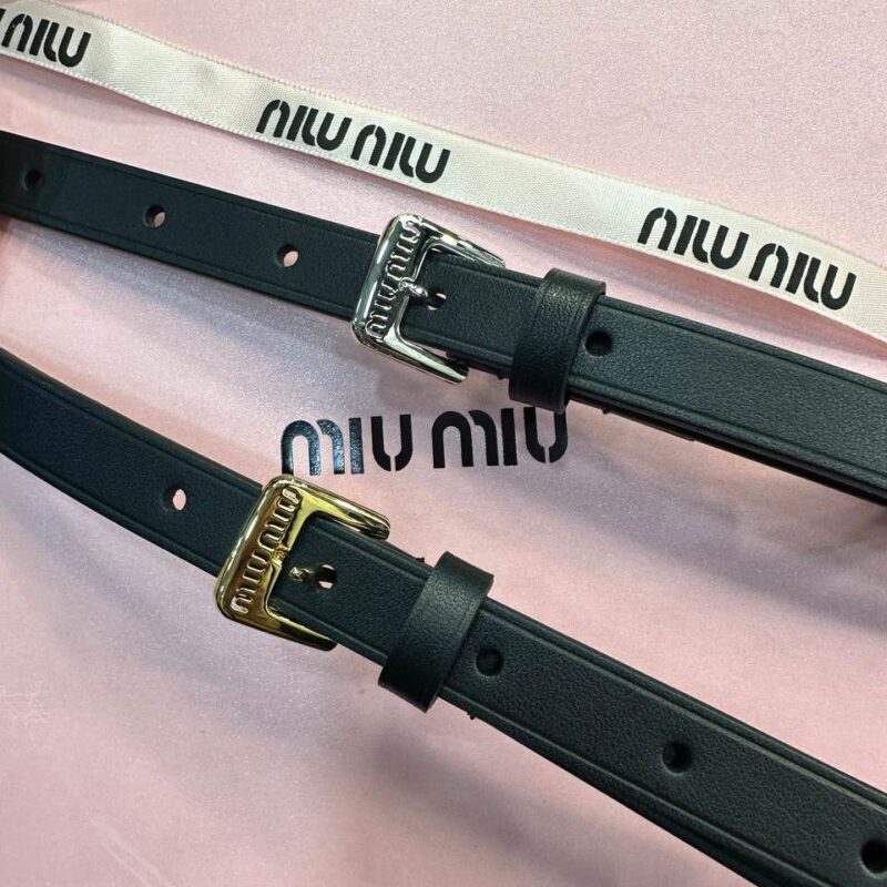 Кожаные изделия MIUMIU