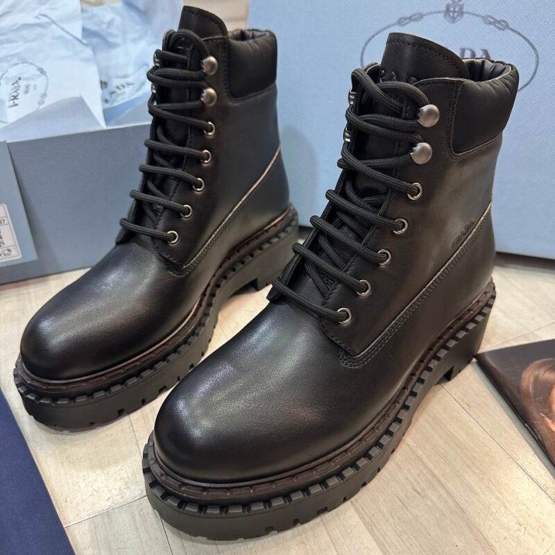 Одежда PRADA