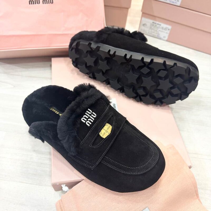 Одежда MIUMIU