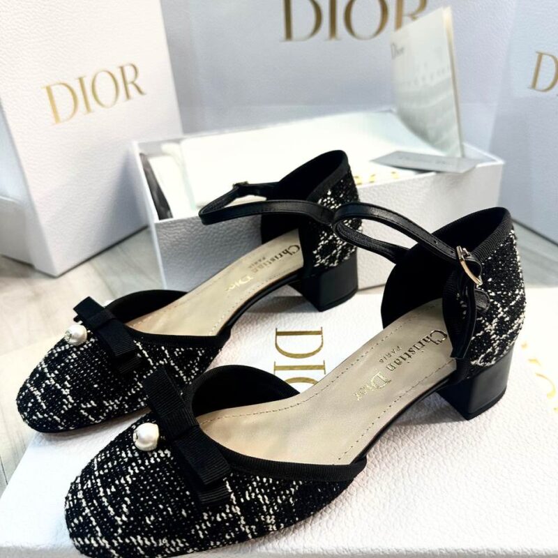 Одежда DIOR