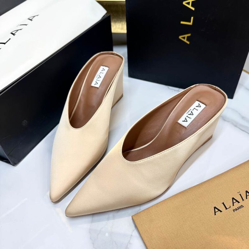 Босоножки ALAIA