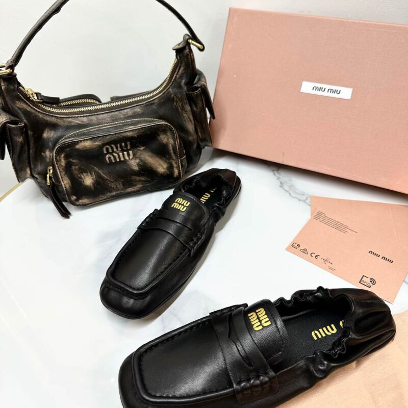 Лоферы MIUMIU
