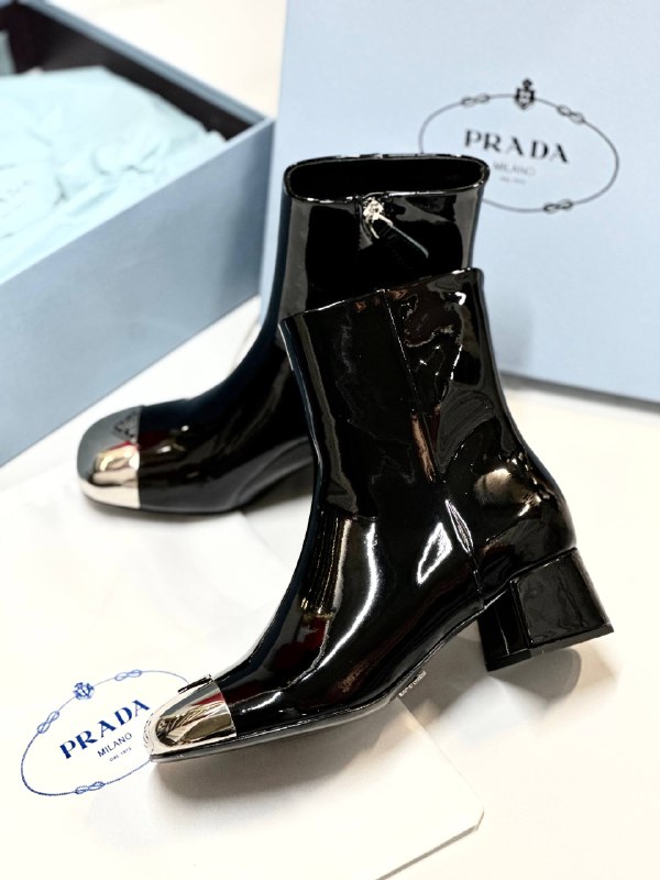 PRADA 20260103_134426